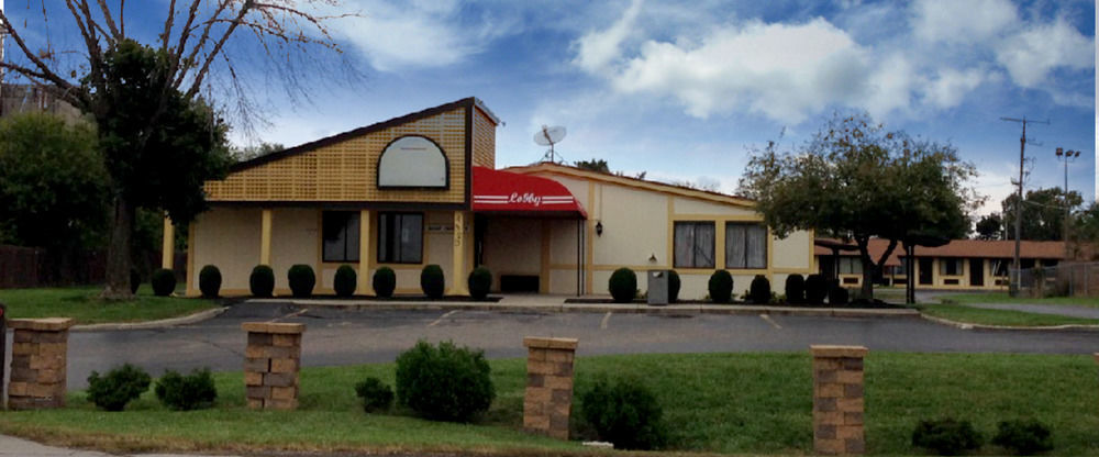 Budgetel Inn & Suites Columbus Eksteriør billede